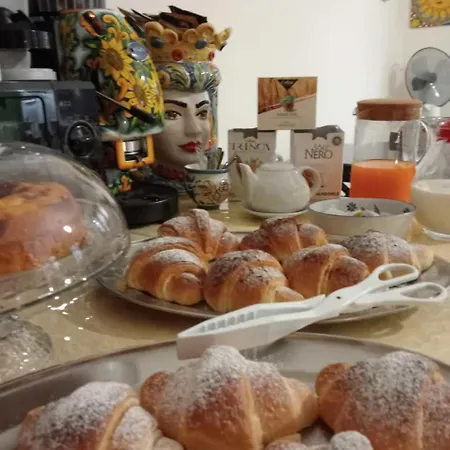 Fragranza Di Sicilia לינה וארוחת בוקר *
